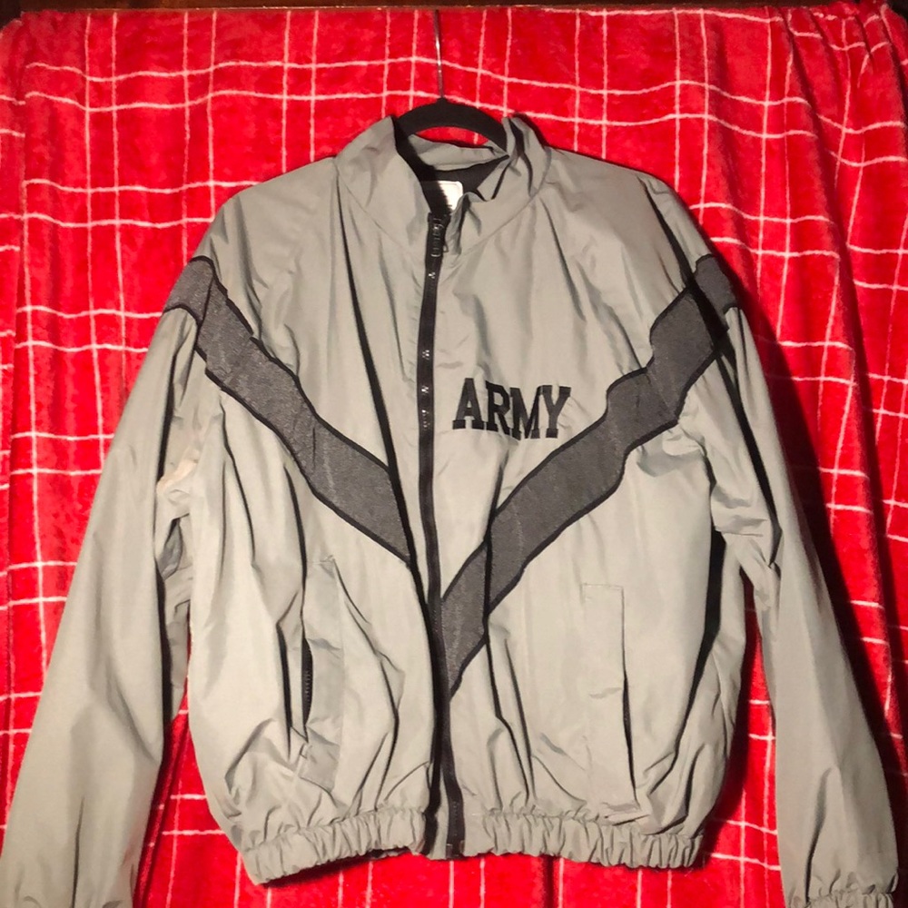 Wind breaker